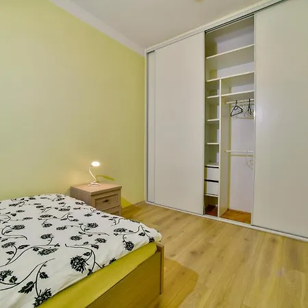 公寓 U Ewy W Kolobrzegu Podczele - 2 Sypialnie 50m2, Wifi I Darmowy Parking! *