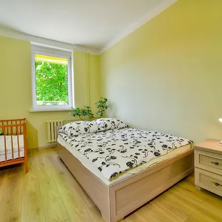 Daire U Ewy W Kolobrzegu Podczele - 2 Sypialnie 50m2, Wifi I Darmowy Parking! Kolobrzeg