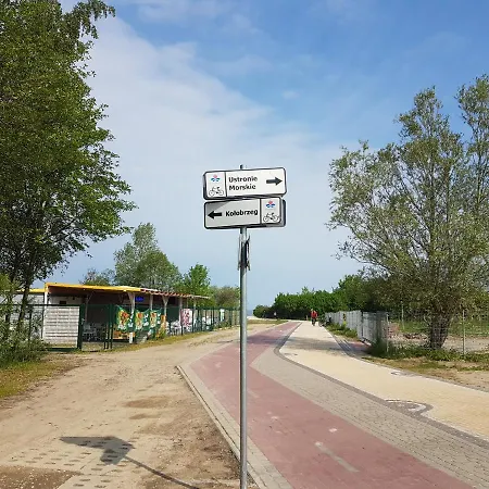 U Ewy W Kolobrzegu Podczele - 2 Sypialnie 50m2, Wifi I Darmowy Parking! Daire Kolobrzeg