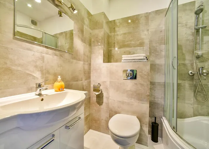 Daire U Ewy W Kolobrzegu Podczele - 2 Sypialnie 50m2, Wifi I Darmowy Parking! *