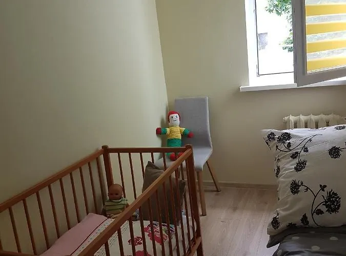 U Ewy W Kolobrzegu Podczele - 2 Sypialnie 50m2, Wifi I Darmowy Parking! Kolobrzeg